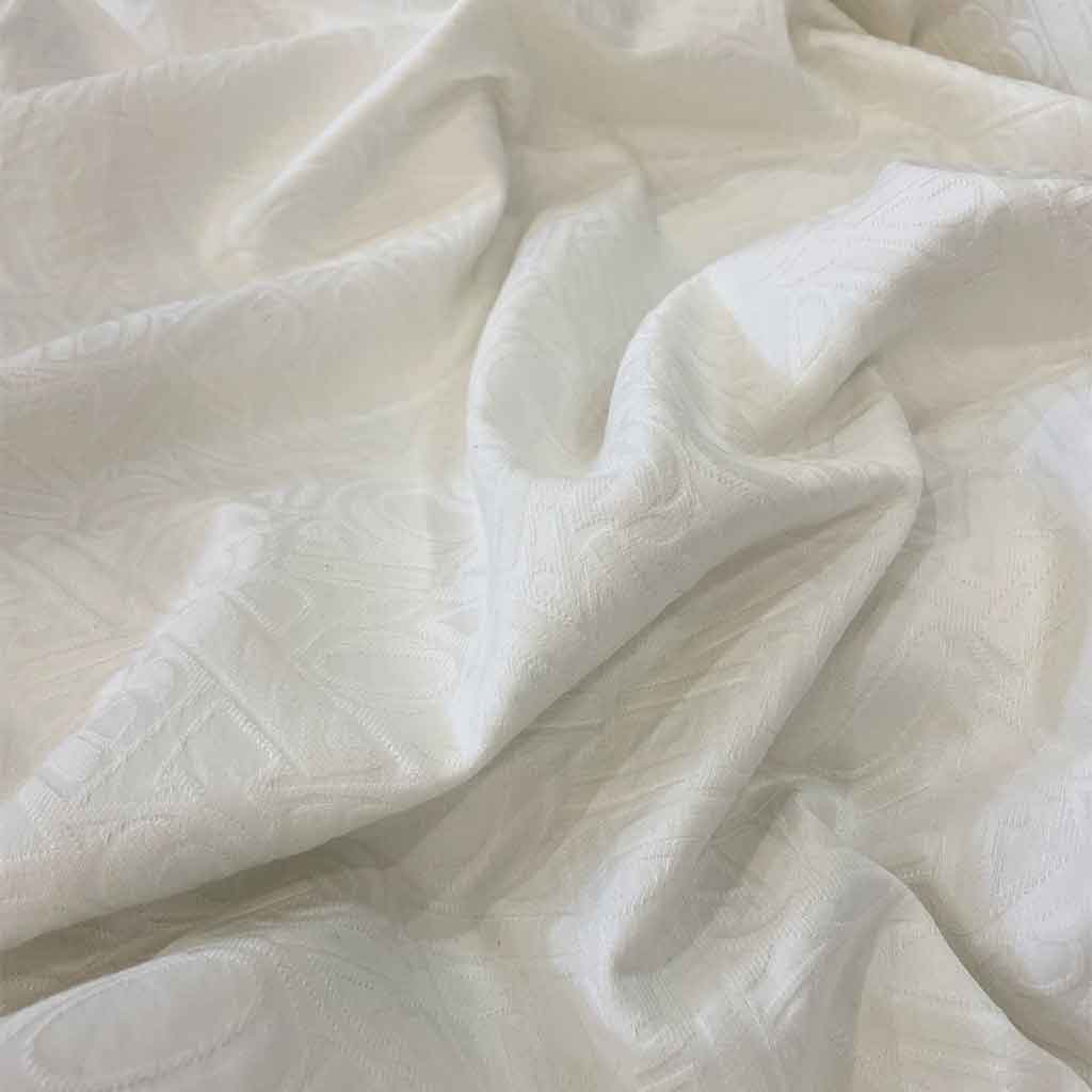 پارچه ژاکارد سفید طرح الفبا انگلیسی