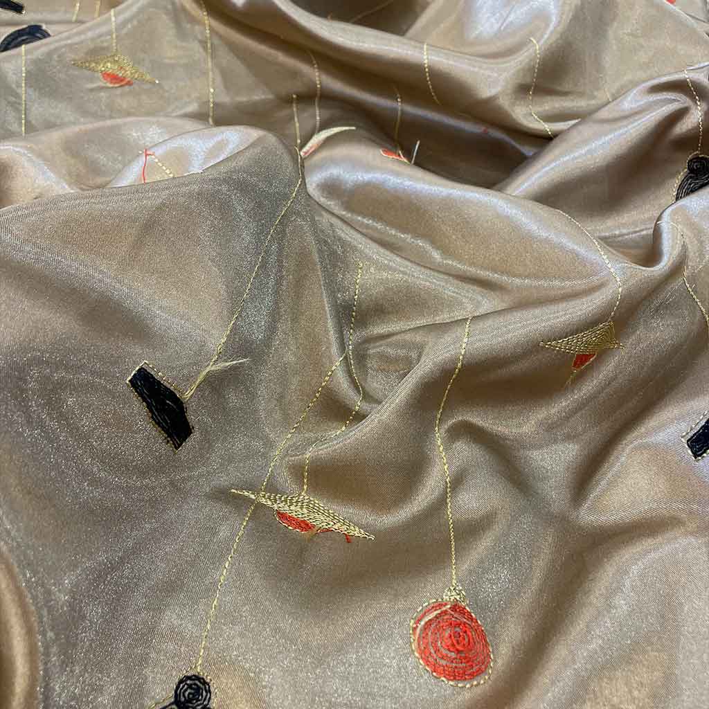 پارچه سوزن دوزی طرحدار قهوه ای