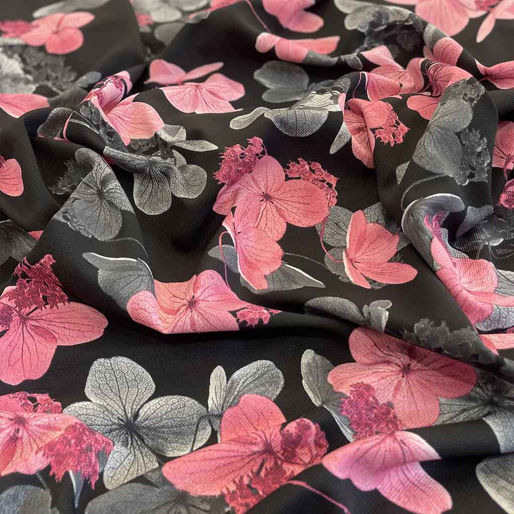 پارچه نخی مشکی طرح گل صورتی