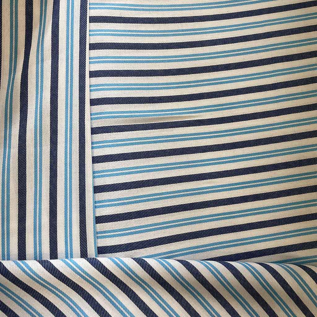 پارچه نخی ساده طرح راه راه آبی