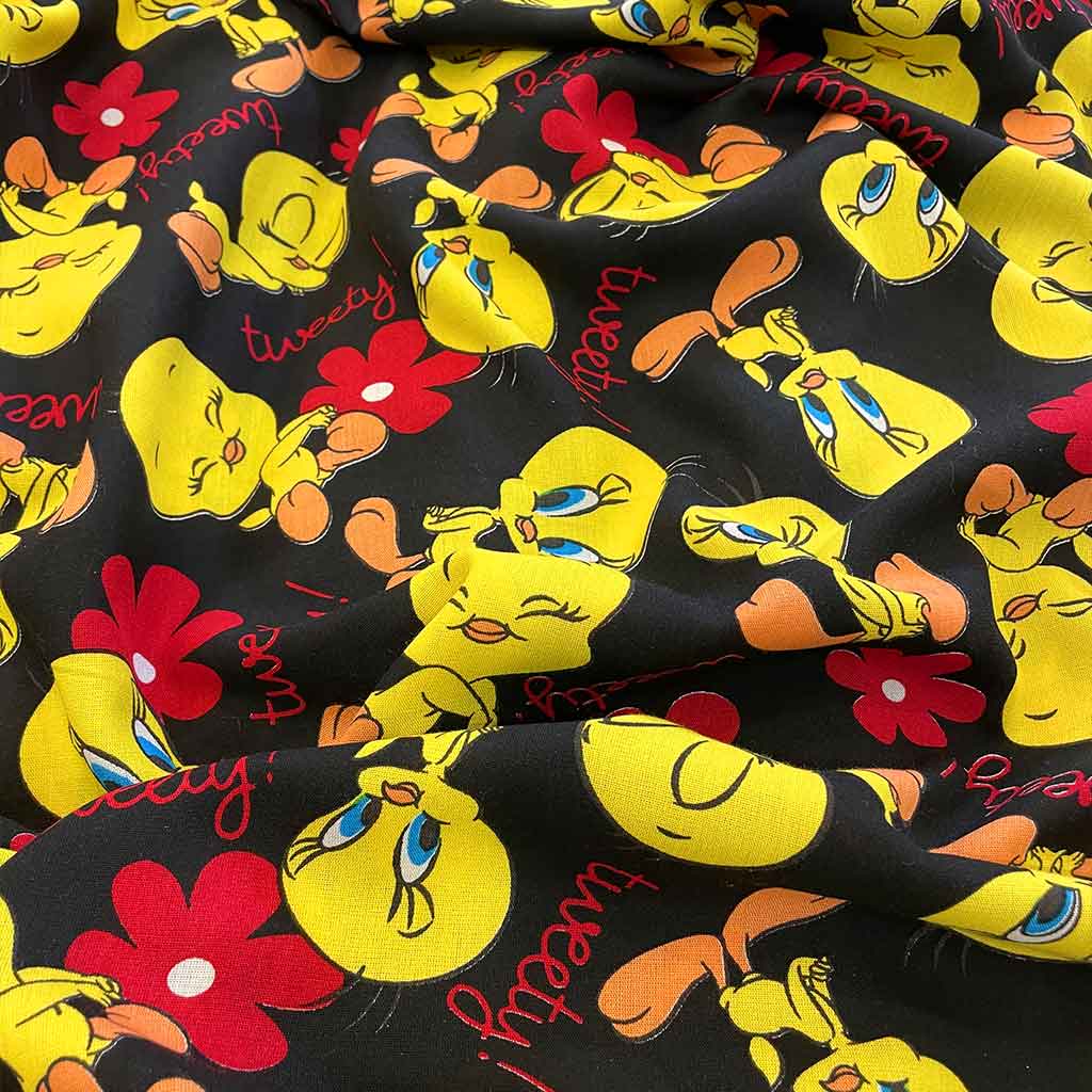 پارچه نخی طرحدار توییتی