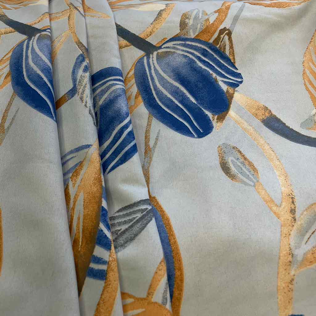 پارچه ملحفه ای سفید طرح گل