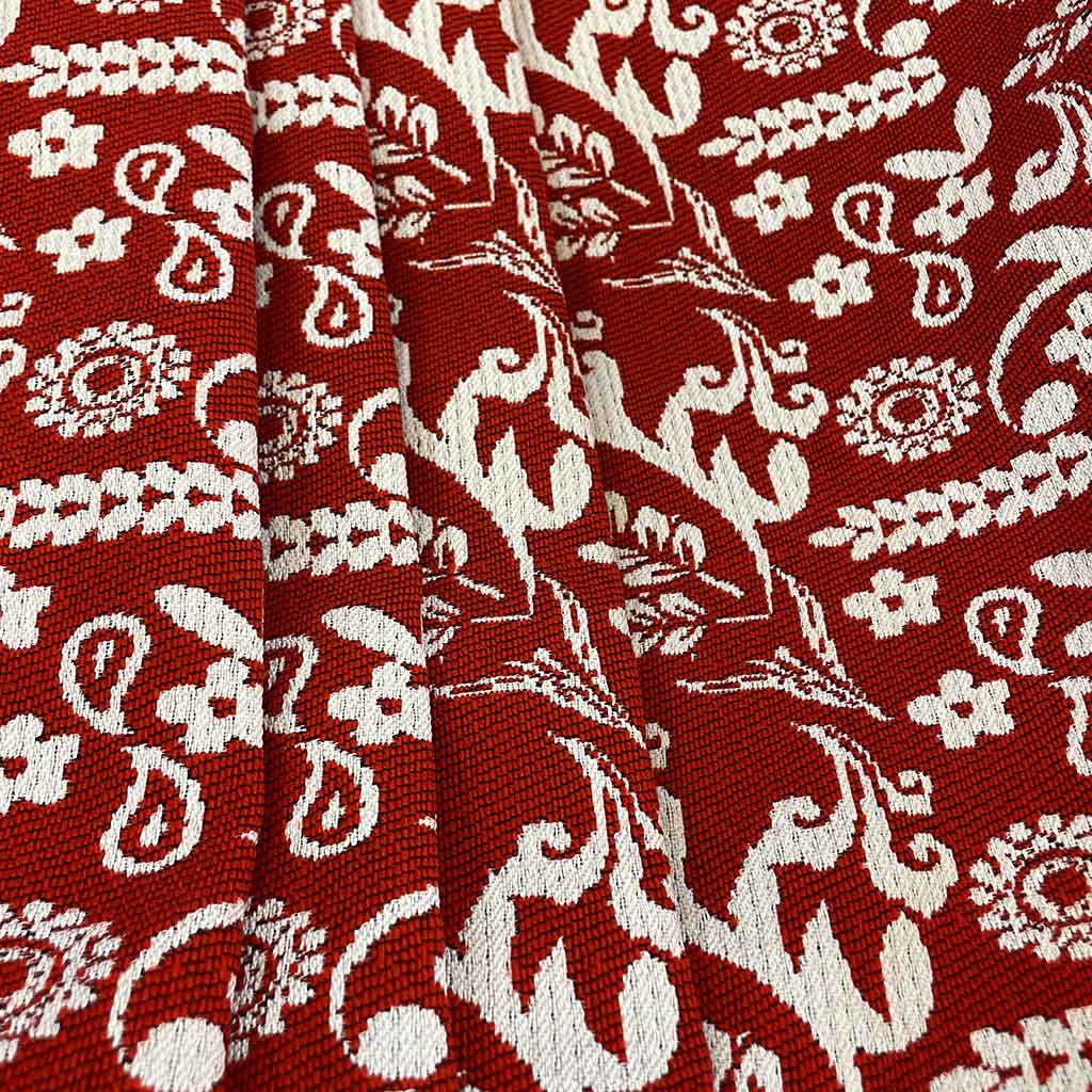 پارچه نپالی قرمز