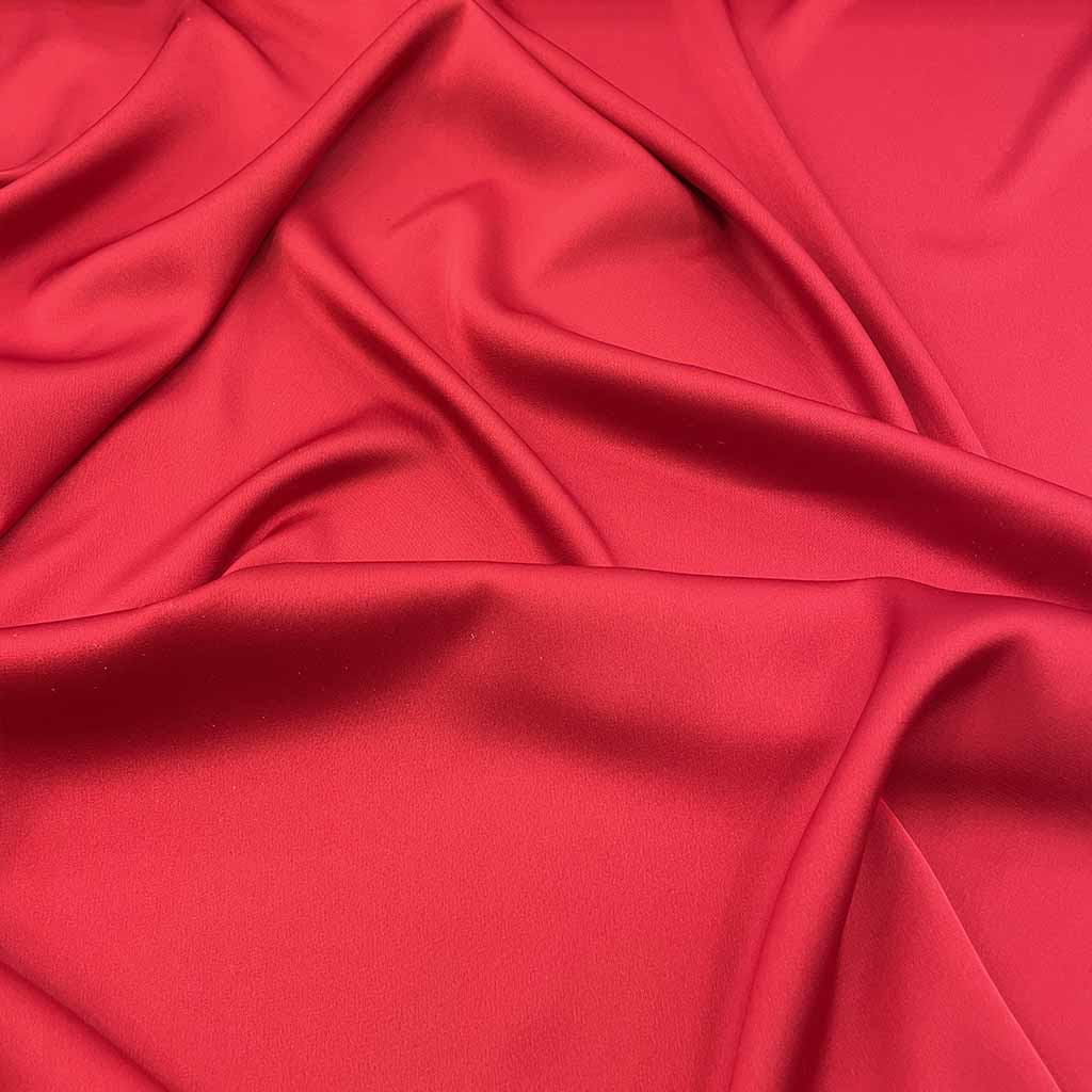 پارچه ساتن سیلک قرمز